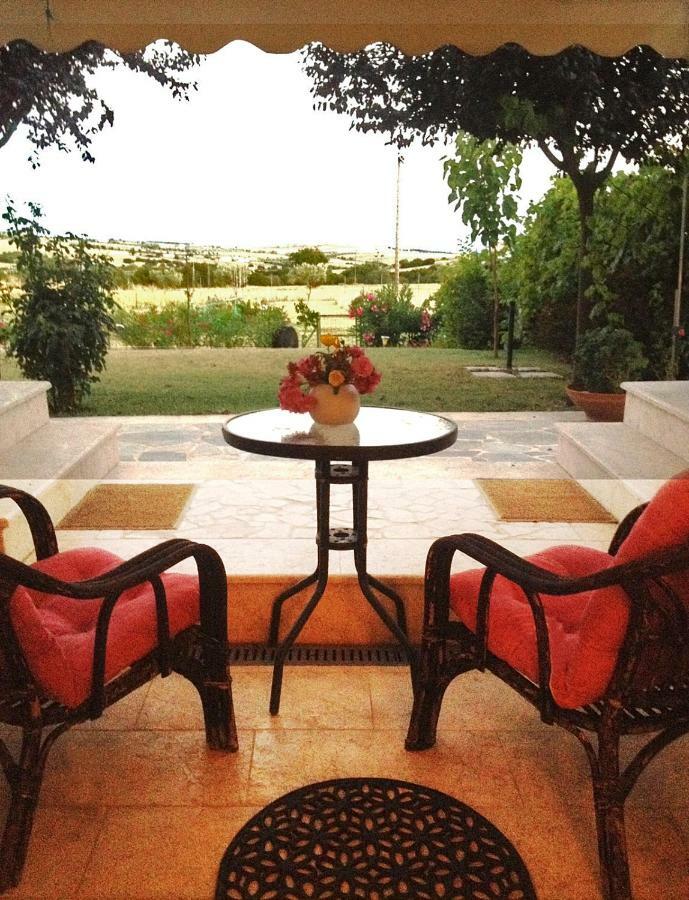 Lovely Apartm.Near Airport Kardia Экстерьер фото