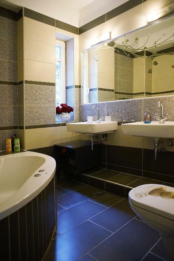 Lovely Apartm.Near Airport Kardia Экстерьер фото